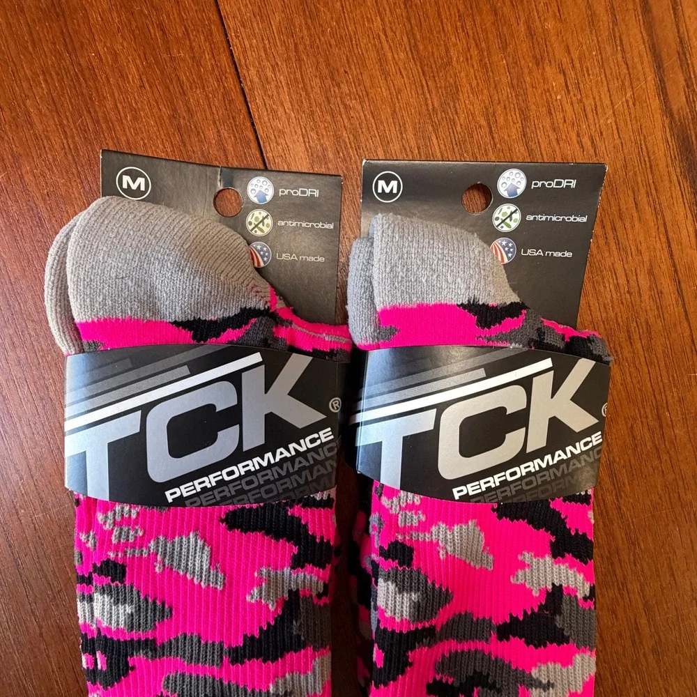 TCK Performance Hot Pink Camo Over The Calf Athletic Socks M Athletic Wicking